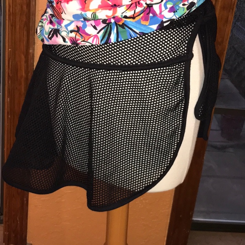 Swimsuit coverup